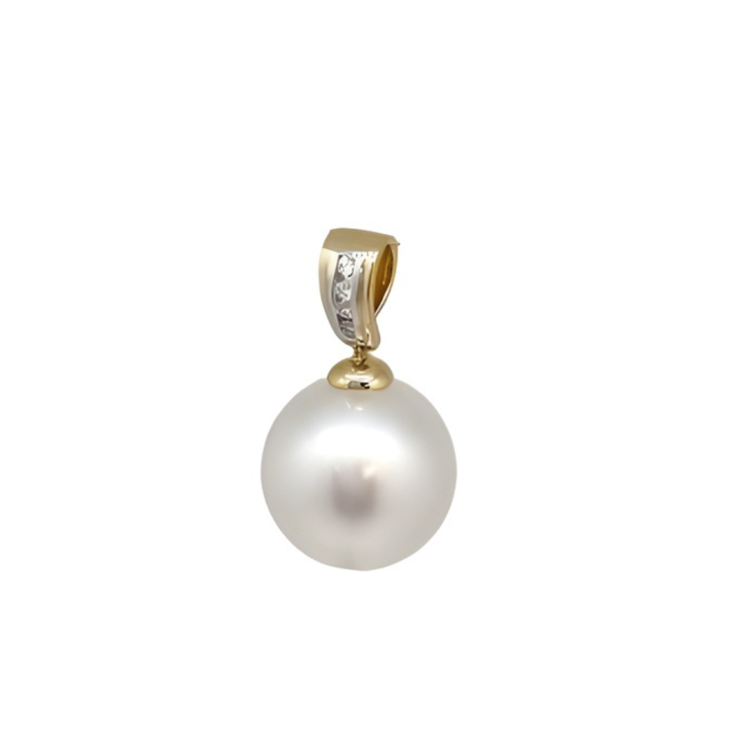 Pearl pendant with gold setting on a white background